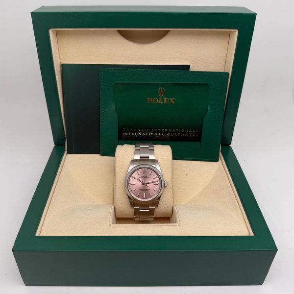 Rolex Oyster Perpetual 124200